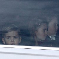 Prinčevi Louis i George i princeza Charlotte