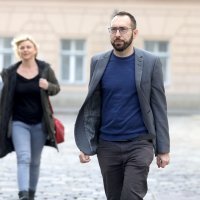 Predstavnici političke platforme 'Možemo!' održali konferenciju ispred Banskih dvora