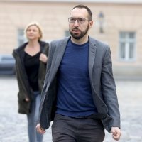 Predstavnici političke platforme 'Možemo!' održali konferenciju ispred Banskih dvora