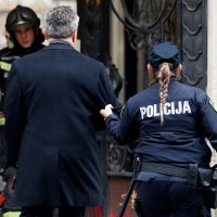 Pavle Kalinić ušao u verbalni koštac s policajkom jer mu nije dozvolila ulazak na mjesto požara