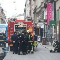 Vatrogasci gase požar u zgradi u Jurišićevoj ulici u Zagrebu
