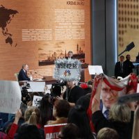 Vladimir Putin na godišnjoj konferenciji za novinare