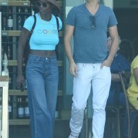 Joshua Jackson i Jodie Turner Smith