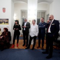 Praćenje rezultata za izbor predsjednika RH u stožeru Dejana Kovača