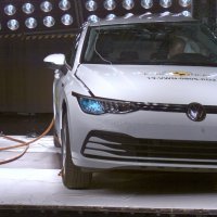 Volkswagen Golf - Pole crash test 2019 - nakon sudara