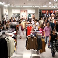 H&M u shopping centru City Center One