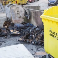 Split: Zapaljeni kontejneri u kotaru Bol