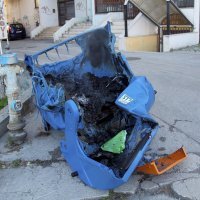 Split: Zapaljeni kontejneri u kotaru Bol