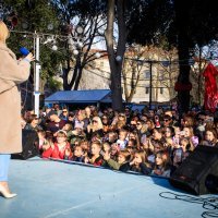 Jelena Rozga s najmlađima na Dječjem dočeku