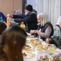 Zagrebački gradonačelnik obišao prenoćište Crvenog križa u Kosnici