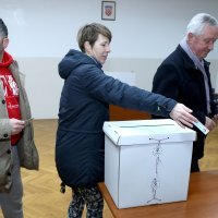 Otvorena birališta u Republici Hrvatskoj povodom drugog kruga predsjedničkih izbora
