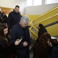 Mostar: Dragan Čović u pratnji supruge glasovao u drugom krugu predsjedničkih izbora