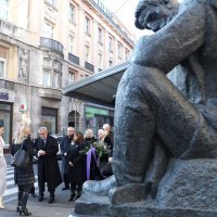 Zagreb: Bandić položio vijenac kod spomenika Nikoli Tesli u Masarykovoj
