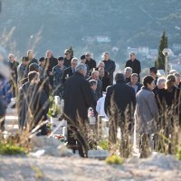 Pogreb Srđana Hrnića, bivšeg branitelja i umjetnika, sina Mila Hrnića
