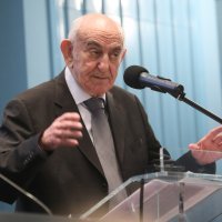 Komemoracija za Zdravka Tomca