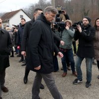 Premijer Andrej Plenković i ministar unutrašnjih poslova Davor Božinović stigli na požarište