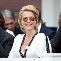 Gillian Anderson