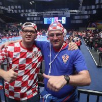 Hrvatski navijači, Hrvatska - Austrija