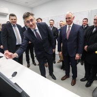 Andrej Plenković i ministri u rad pustili prvu kompresorsku stanicu na plinskom transportnom sustavu RH