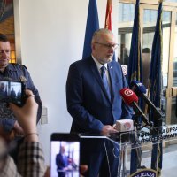 Split: Božinović na konferenciji o trostrukom ubojstvu