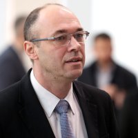 Davor Ivo Stier