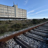 Zadar: Mlađa ženska osoba jutros prijetila samoubojstvom sa zgrade silosa Tvornice kruha