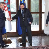 Novoizabrani predsjednik Zoran Milanović i Đuro Sessa (DIP)