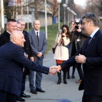 Predsjednik Vlade Andrej Plenković u posjeti tvrtki Đuro Đaković