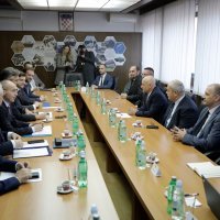 Predsjednik Vlade Andrej Plenković u posjeti tvrtki Đuro Đaković