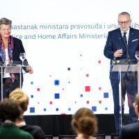 Zajednička konferencija Davora Božinovića i povjerenice Europske komisije Johansson