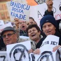 Tisuće na prosvjedu protiv Bandića u Zagrebu