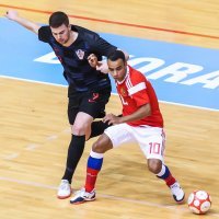 Rusija (Robinho) - Hrvatska (Luka Perić)