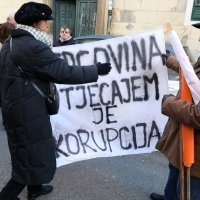 Prosvjed protiv izmjena GUP-a ispred zagrebačke skupštine