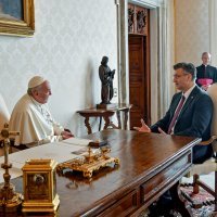 Papa Franjo i Andrej Plenković