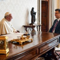 Papa Franjo i Andrej Plenković