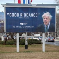 Sarkastičan plakat o (ne)poznavanju engleskog jezika hrvatske veleposlanice pri EU