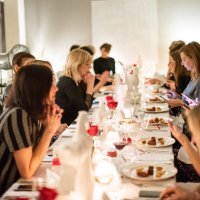 Poznate dame na predstavljanju Vichy noviteta