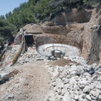 Sporna gradnja u Vruji