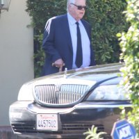 Sprovod Kirka Douglasa u Los Angelesu