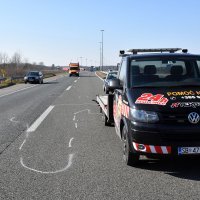 Prometna nesreća na autocesti kod Babine Grede, sedmero ljudi završilo u bolnici