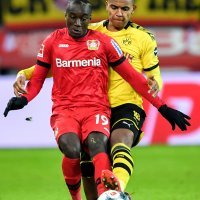 Bayer Leverkusen (Moussa Diaby) - Borussia Dortmund (Manuel Akanji)