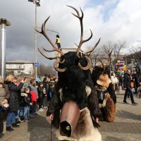 Rijeka: Održana je povorka zvončara poslije koje se očekuje Zvončarska simfonija