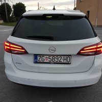 Opel Astra Sports Tourer Elegance D1.5DVH MT6