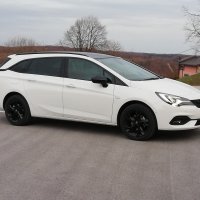 Opel Astra Sports Tourer Elegance D1.5DVH MT6
