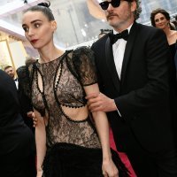 Joaquin Phoenix i Rooney Mara