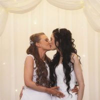 Robyn Peoples i Sharni Edwards