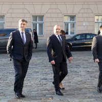 Plenković s ministrima dolazi u Banske dvore