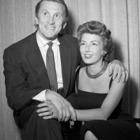 Kirk Douglas, Anne Buydens