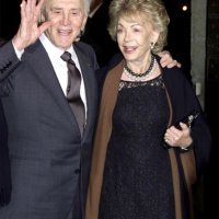 Kirk Douglas, Anne Buydens