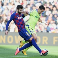 Barcelona (Gerard Pique) - Getafe (Jaime Mata)